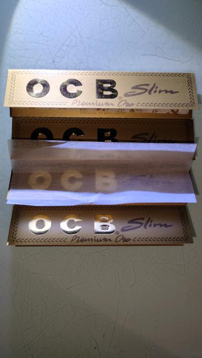 OCB SLIM PRENIUM ORO.jpg